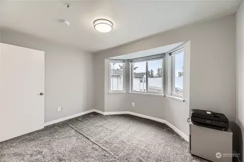 Bedroom - 10 E Casino Rd #13, Everett, WA 98208 photo 5 of 5