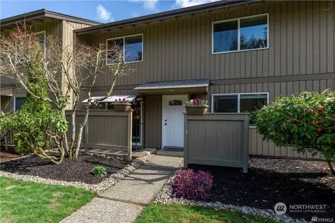 6111 N 16th St #M106, Tacoma, WA 98406