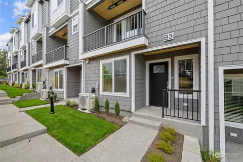 15423 Admiralty Way #E6, Lynnwood, WA 98087