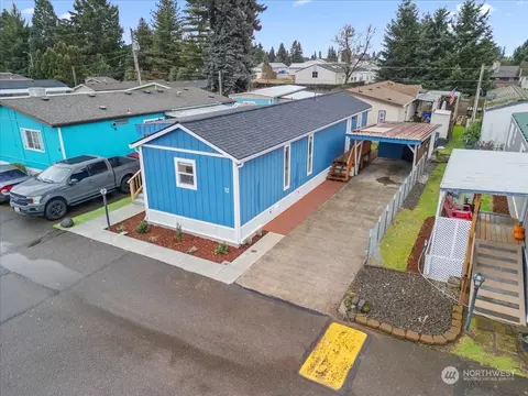 8403 NE St Johns Rd #12, Vancouver, WA 98665