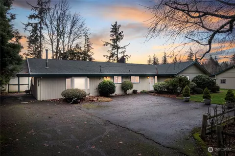 26635 SE 196th St, Maple Valley, WA 98038