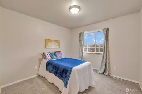 206 Callendar Ct NW, Orting, WA 98360 photo 29