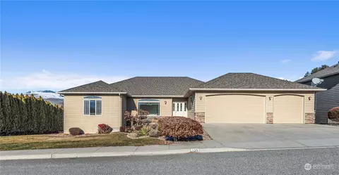 123 Springhill Dr, East Wenatchee, WA 98802