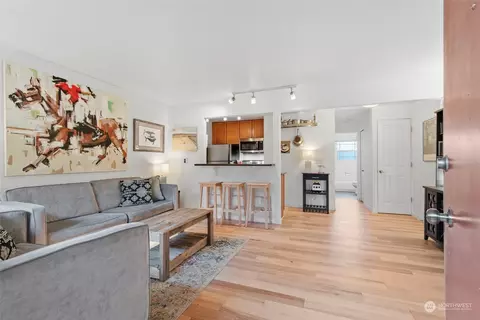 3636 Evanston Ave N #2, Seattle, WA 98103