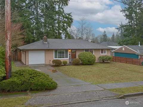 4818 190th St SW, Lynnwood, WA 98036