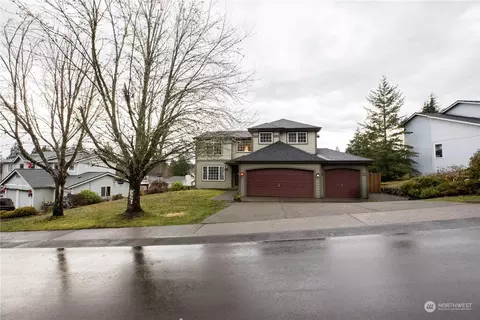 6180 Grandridge Dr SE, Port Orchard, WA 98366