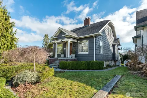 1025 Wetmore Ave, Everett, WA 98201