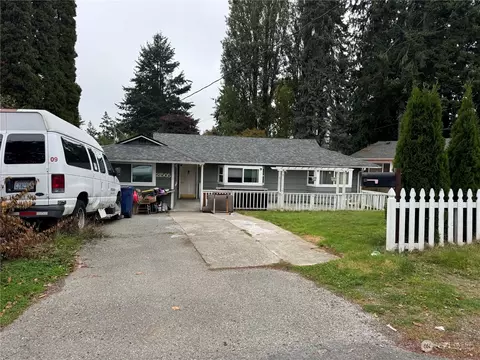 21505 54th Pl W, Mountlake Terrace, WA 98043
