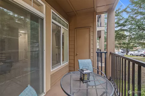 Exterior - 18930 Bothell Everett Hwy #D202, Bothell, WA 98012 photo 3 of 7
