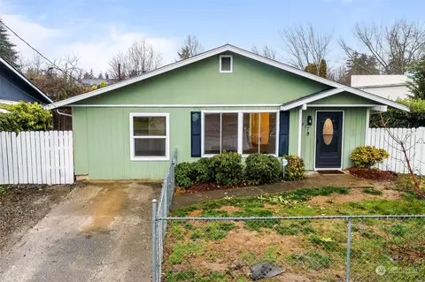 1417 E 56th St, Tacoma, WA 98404