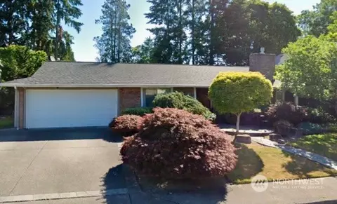 1410 179th Pl NE, Bellevue, WA 98008