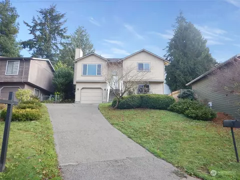 3831 Grand Ave, Everett, WA 98201