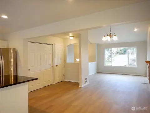 3831 Grand Ave, Everett, WA 98201 photo 11