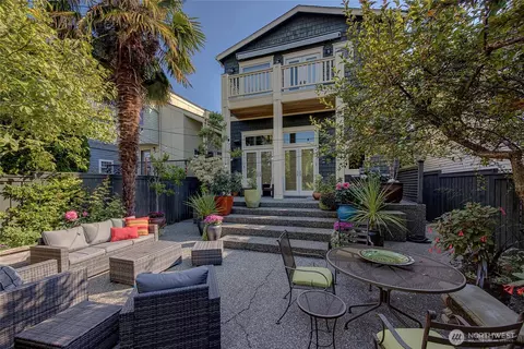 2031 42nd Ave E, Seattle, WA 98112
