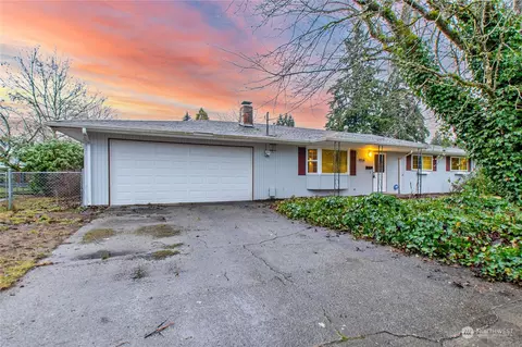 2216 Shirley St SE, Lacey, WA 98503