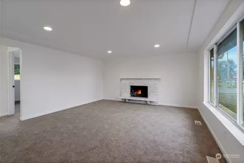 Living - 212 170th St E, Spanaway, WA 98387 photo 1 of 2