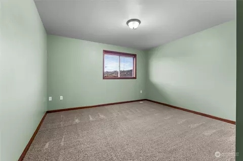 1519 Daffodil Ave NE, Orting, WA 98360 photo 26