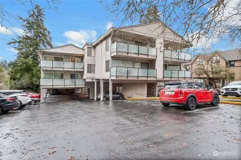 321 Bellevue Way SE #102, Bellevue, WA 98004