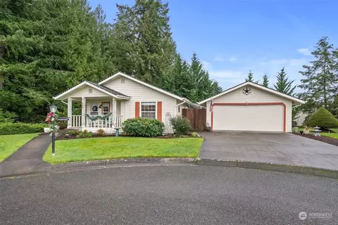 114 Longfellow Ln, Centralia, WA 98531