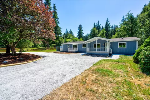 7528 313th St NW, Stanwood, WA 98292