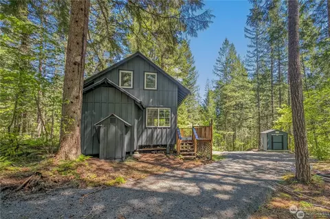 372 36 Craig Rd, Packwood, WA 98361