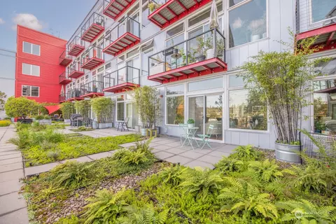 2960 Eastlake Ave E #110, Seattle, WA 98102