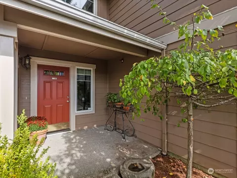 5000 146th Pl NE #A-101, Marysville, WA 98271