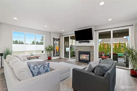 Other - 1043 Boyle St, Enumclaw, WA 98022 photo 1 of 15