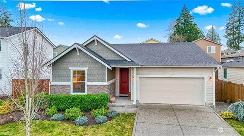 5611 84th Dr NE, Marysville, WA 98270