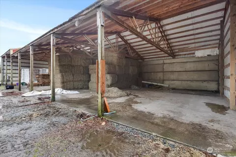 Exterior - 35131 Mann Rd, Sultan, WA 98294 photo 6 of 6