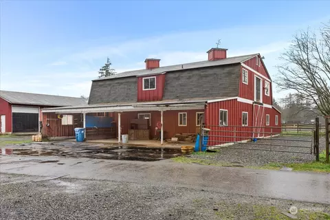 Exterior - 35131 Mann Rd, Sultan, WA 98294 photo 3 of 6