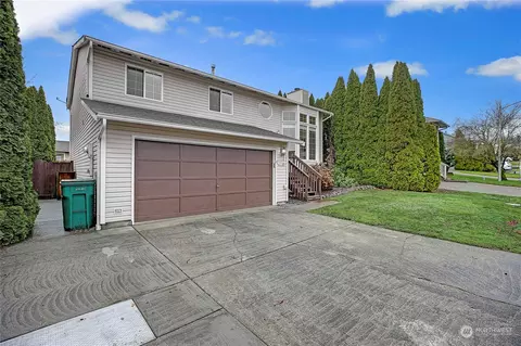 27320 Country Pl NW, Stanwood, WA 98292