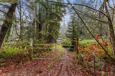 491 No Name Rd, Port Ludlow, WA 98365