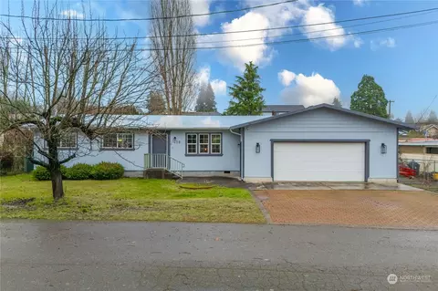 408 16th Avenue Ct, Milton, WA 98354