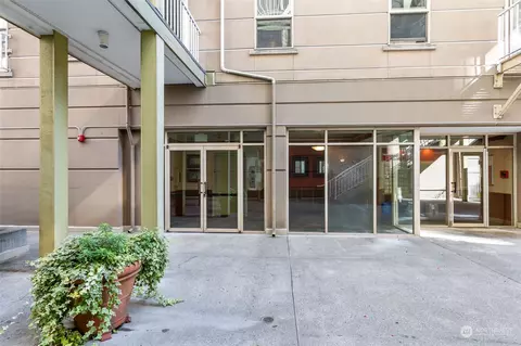 506 E Howell St #E511, Seattle, WA 98122 photo 26