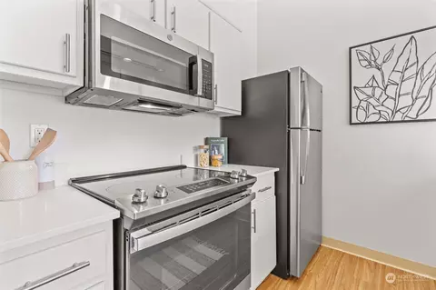 506 E Howell St #E511, Seattle, WA 98122 photo 8