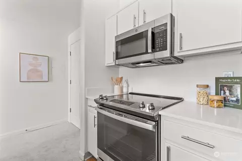 506 E Howell St #E511, Seattle, WA 98122 photo 10