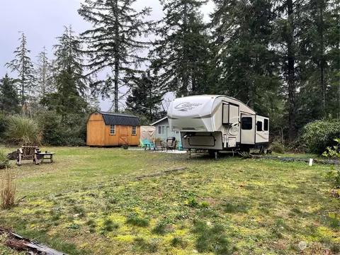 21903 Birch Pl, Ocean Park, WA 98640