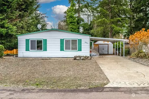2075 Elizabeth Pl, Port Townsend, WA 98368
