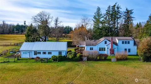 1305 E Smith Rd, Bellingham, WA 98226