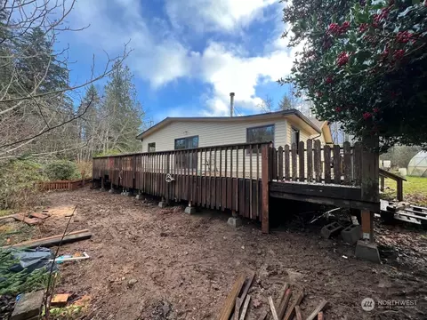 32 Gossett, Port Angeles, WA 98363