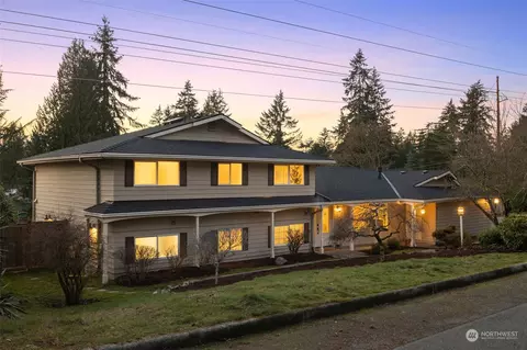6303 129th Ave SE, Bellevue, WA 98006