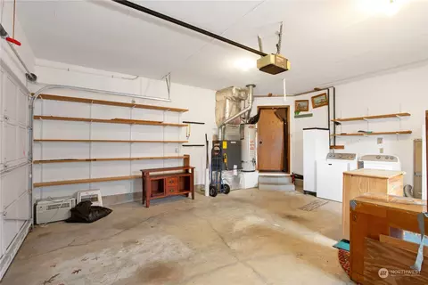 5921 Armour Loop SE, Olympia, WA 98513 photo 31