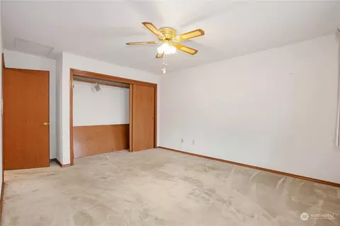 5921 Armour Loop SE, Olympia, WA 98513 photo 19