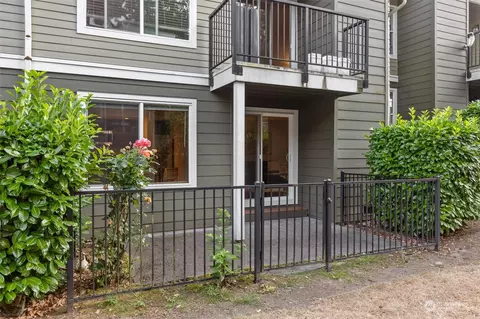 820 Cady Rd #F103, Everett, WA 98203