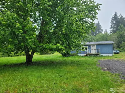 120 122 Wennassee Loop, Silver Creek, WA 98585