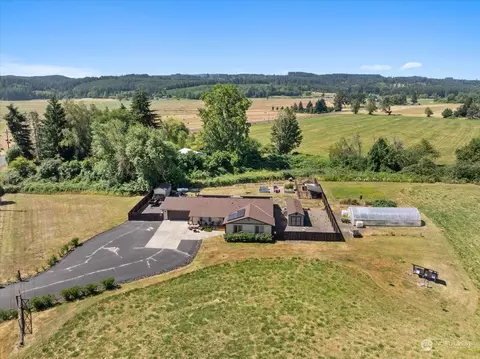 366 Twin Oaks Rd, Chehalis, WA 98532
