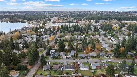 View/Area - 10907 23rd Dr SE, Everett, WA 98208 photo 2 of 2