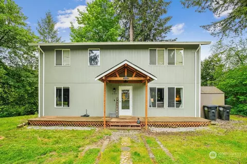21803 Meadow Ct SE, Yelm, WA 98597