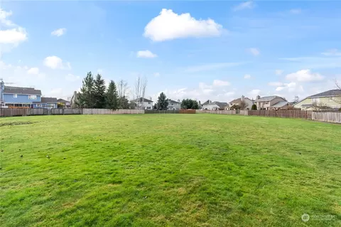 Exterior - 380 Randall Pl, Enumclaw, WA 98022 photo 9 of 11